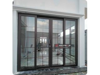CỬA NHÔM MAXPRO KẾT HỢP KÍNH NAN TRANG TRÍ