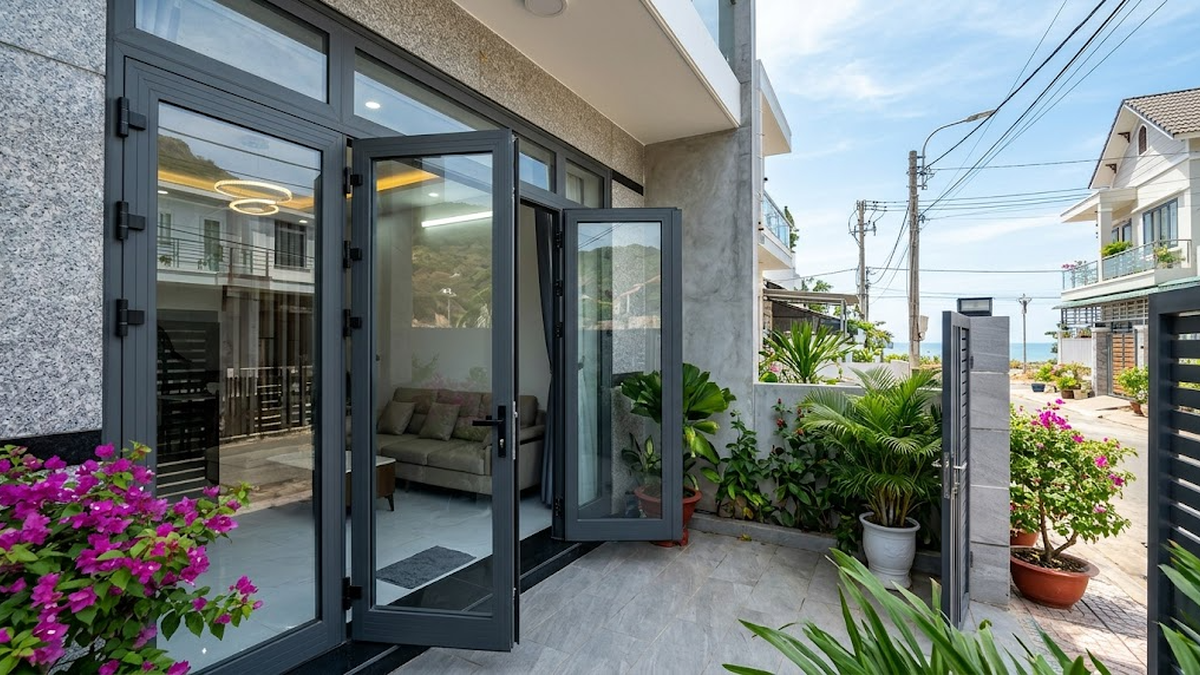 Chọn hướng mở cửa đi 4 cánh GROBER phù hợp với đặc thù Vũng Tàu